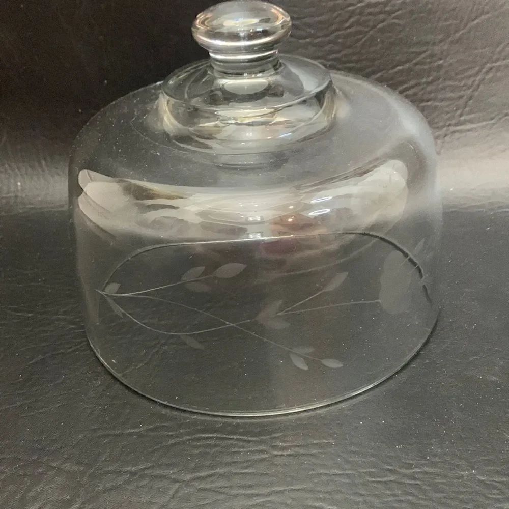 Floral Cut Glass Frosted Glass Cake Dome Knob Top 5 Inches Tall 6 1/4 Inch Round